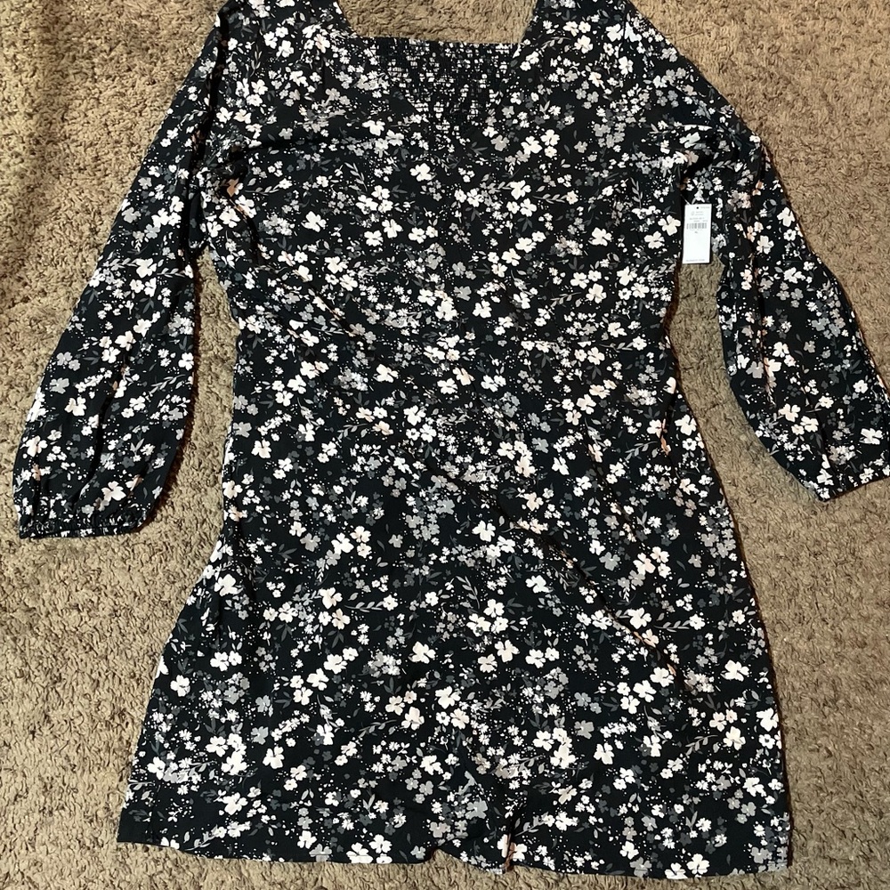 NWT OLD NAVY- Black/ floral print babydoll dress